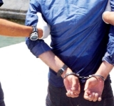 Λάρισα: Δύο συλλήψεις για κλοπές, εμπρησμό και ναρκωτικά
