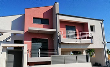 Επιχειρήσεις - Κουφώματα - Θωρακισμένες - Εσωτερικές Πόρτες - Λάρισα - Koufoma