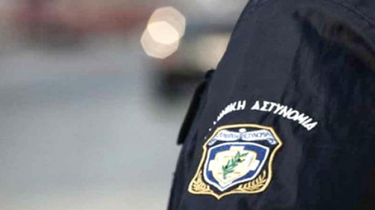 Παρενόχλησαν γυναίκα αστυνομικό στον Τύρναβο