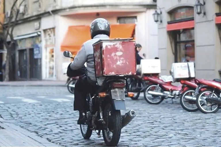 Μηχανάκια τέλος στους πεζόδρομους από αρχές Νοεμβρίου