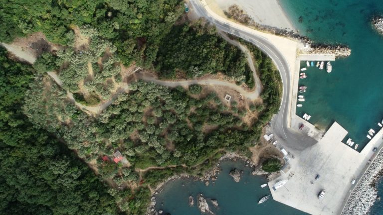 Τι αποκαλύπτει η αρχαιολογική έρευνα στην αρχαία ακρόπολη στον Αγιόκαμπο Λάρισας