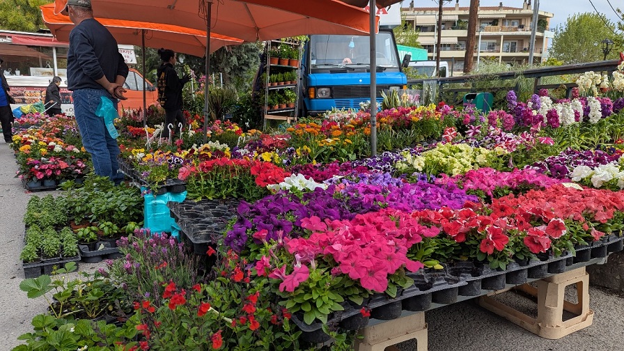 Δήμος Λαρισαίων: Νωρίτερα η λήξη για τις λαϊκές αγορές της Παρασκευής και του Σαββάτου, λόγω καύσωνα