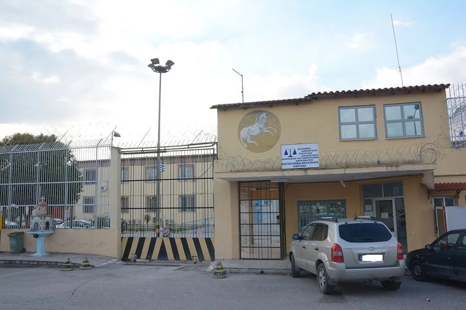 Αιματηρός καβγάς στις φυλακές Λάρισας - Νεκρός 41χρονος Τούρκος