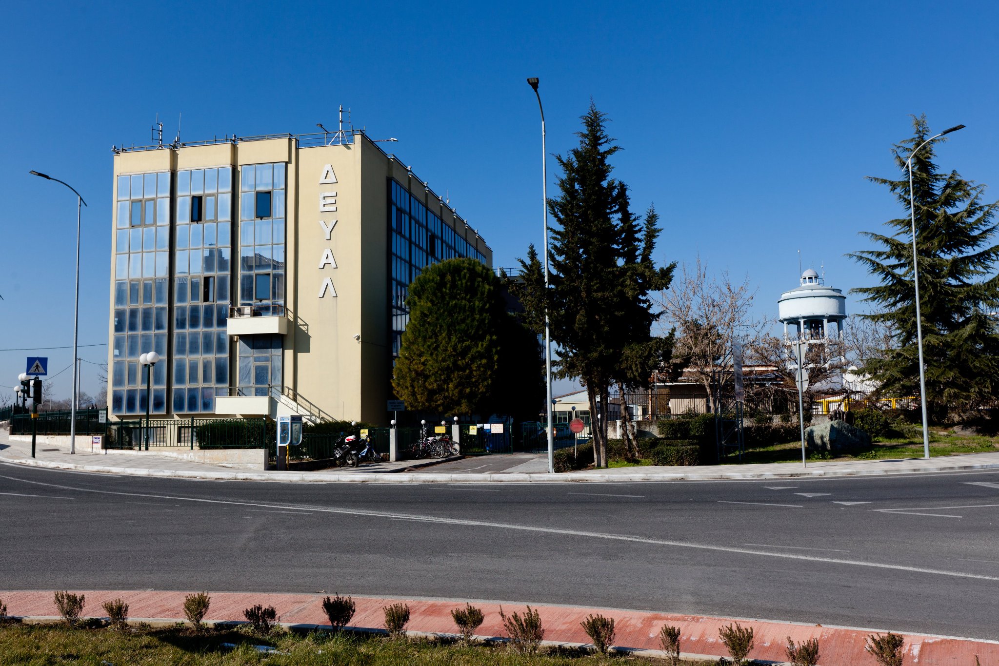 Προσλήψεις στους Δήμους: Εγκρίθηκαν 65 θέσεις εργασίας στη ΔΕΥΑΛ