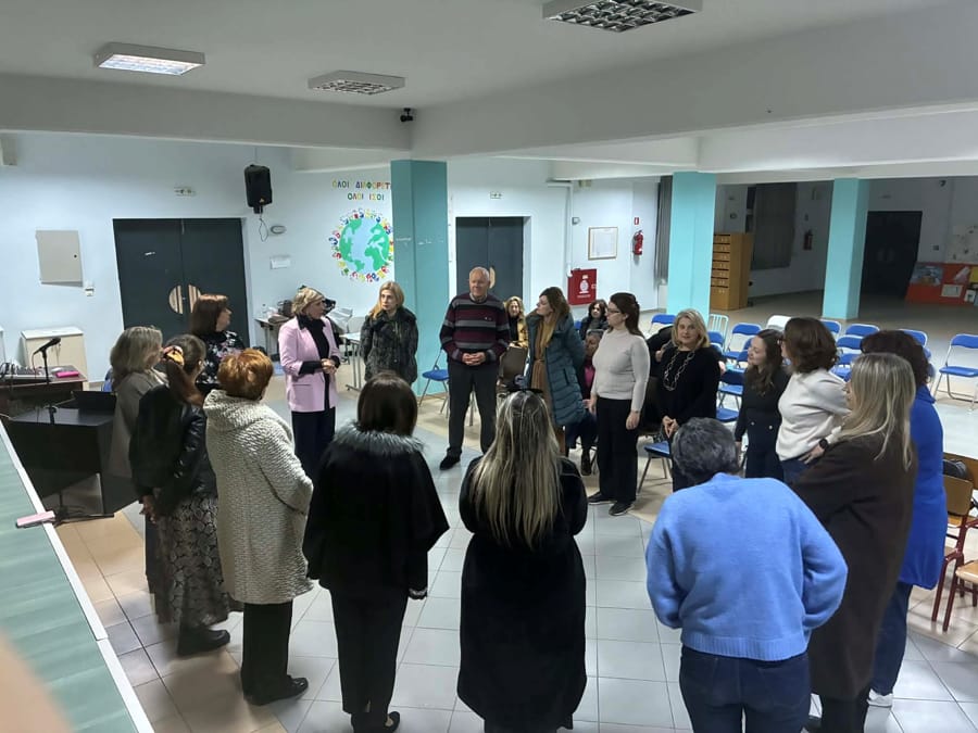 Δράσεις του Κέντρου Κοινότητας του Δήμου Λαρισαίων για την αντιμετώπιση της παραβατικότητας των ανηλίκων στη σχολική κοινότητα